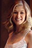 Rosamund Pike Sweatshirt #2345393