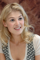 Rosamund Pike Longsleeve T-shirt #2394011