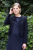 Rosamund Pike tote bag #G738736