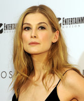 Rosamund Pike Longsleeve T-shirt #2951745