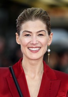 Rosamund Pike mug #G2563124