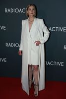 Rosamund Pike Sweatshirt #3952688
