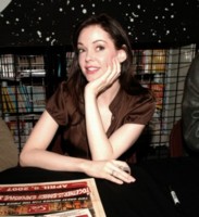 Rose McGowan Longsleeve T-shirt #1479048