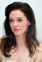 Rose McGowan Longsleeve T-shirt #2228931
