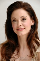 Rose McGowan Longsleeve T-shirt #2237493