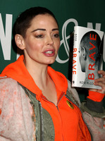 Rose Mcgowan mug #G1310196