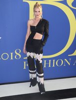 Rosie Huntington-whiteley longsleeve t-shirt #3270275