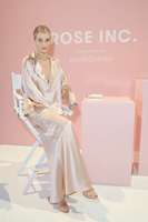 Rosie Huntington-whiteley tote bag #G2370951