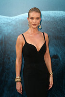 Rosie Huntington-whiteley t-shirt #3811371