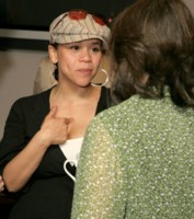 Rosie Perez magic mug #G175825