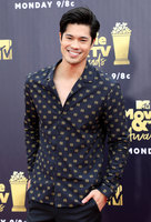 Ross Butler magic mug #G1559476