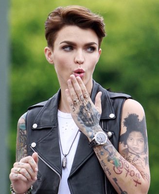 Ruby Rose stickers 2694438