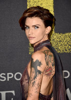 Ruby Rose Sweatshirt #2966437