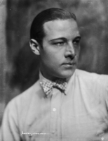 Rudolph Valentino Longsleeve T-shirt #2591523