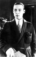 Rudolph Valentino magic mug #G833648