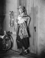 Rudolph Valentino Longsleeve T-shirt #2591608