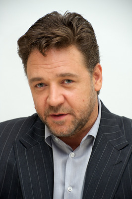 Russell Crowe stickers 2243439