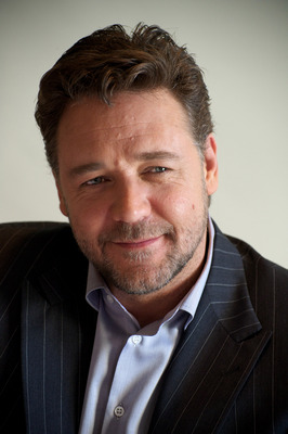 Russell Crowe puzzle 2243445