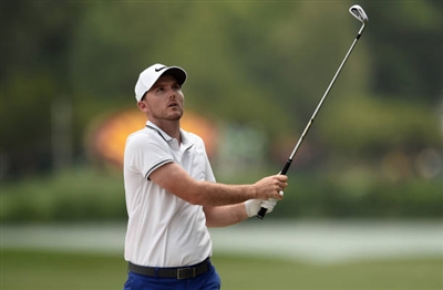 Russell Henley posters