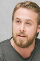 Ryan Gosling Sweatshirt #2276545