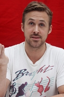 Ryan Gosling Sweatshirt #2346551