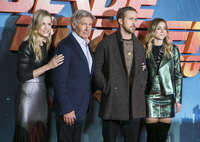 Ryan Gosling Sweatshirt #2817480