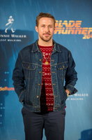 Ryan Gosling Sweatshirt #2817670