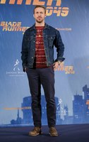 Ryan Gosling Sweatshirt #2818038