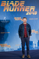 Ryan Gosling Sweatshirt #2818130