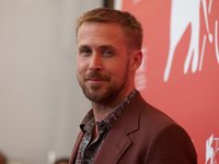 Ryan Gosling Sweatshirt #3756492