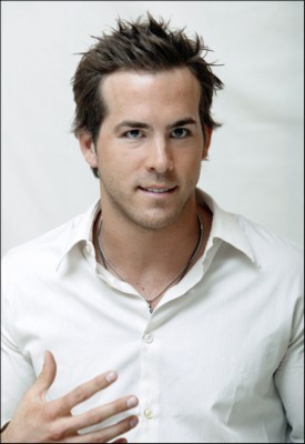 Ryan Reynolds Poster 1369839