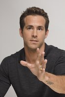 Ryan Reynolds mug #G588108