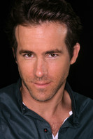 Ryan Reynolds mug #G665284