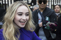 Sabrina Carpenter Longsleeve T-shirt #3152053