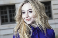 Sabrina Carpenter Longsleeve T-shirt #3152086