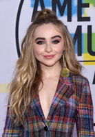 Sabrina Carpenter Longsleeve T-shirt #3163984