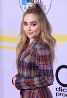 Sabrina Carpenter Longsleeve T-shirt #3163996