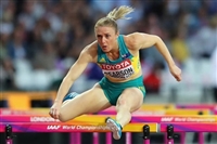 Sally Pearson Sweatshirt #3616583
