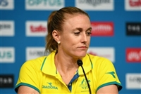 Sally Pearson Sweatshirt #3616676