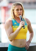 Sally Pearson Sweatshirt #3616770