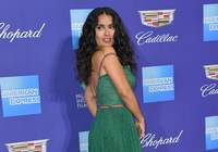 Salma Hayek hoodie #2971976