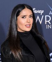 Salma Hayek Longsleeve T-shirt #3115053