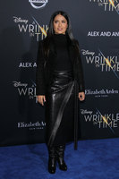 Salma Hayek Longsleeve T-shirt #3115068