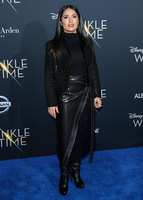 Salma Hayek Longsleeve T-shirt #3115107