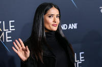 Salma Hayek Longsleeve T-shirt #3115123