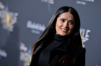 Salma Hayek Longsleeve T-shirt #3115129