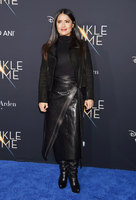 Salma Hayek Sweatshirt #3137781