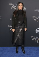 Salma Hayek Sweatshirt #3137821