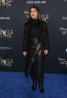 Salma Hayek Longsleeve T-shirt #3137861