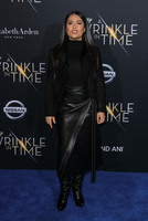 Salma Hayek Sweatshirt #3137863